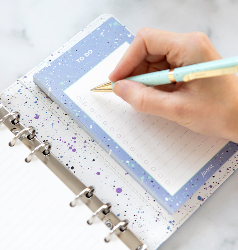 Expressions To Do Notepad in a Filofax Personal Expressions Organiser